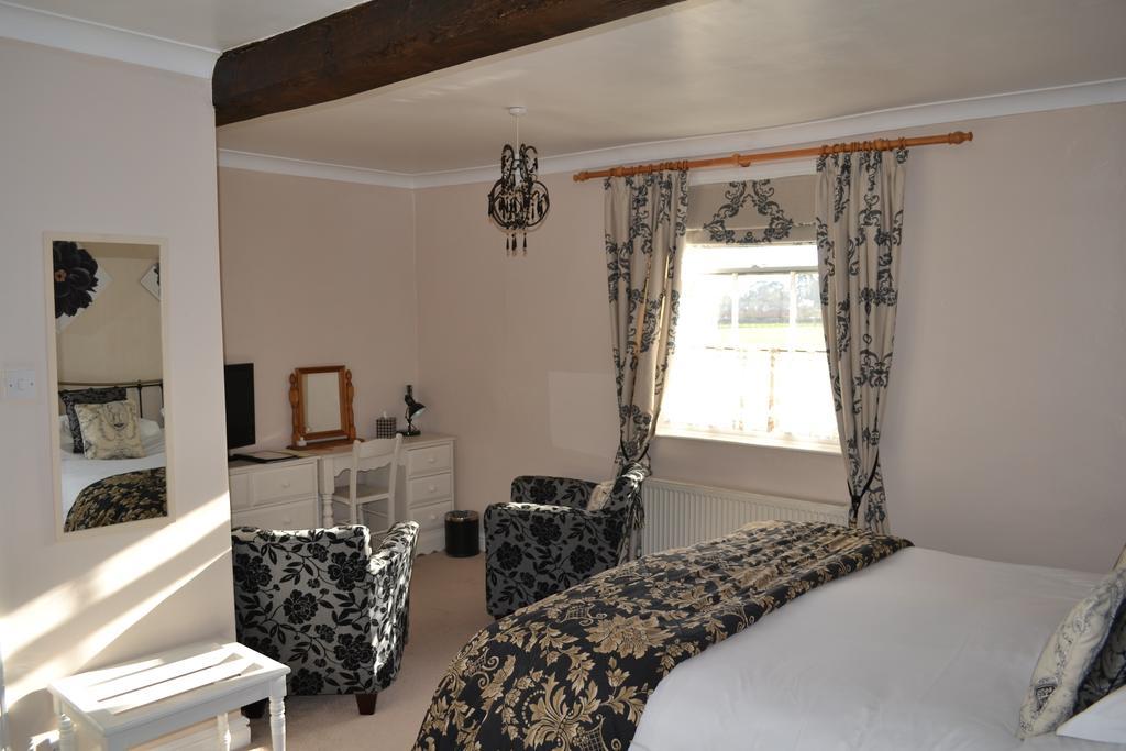 Ternhill Farm House - 5 Star Guest Accommodation With Optional Award Winning Breakfast マーケット・ドレイトン 部屋 写真